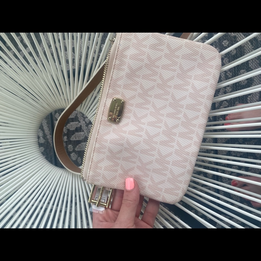 Michael Kors fanny pack